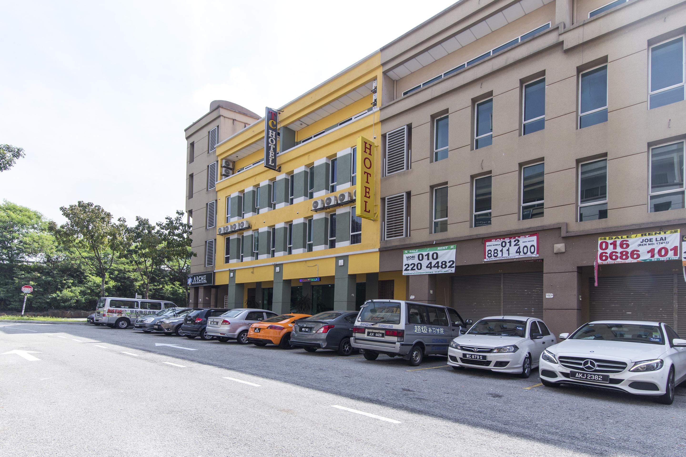 Oyo 326 Tc酒店-消毒住宿 八打灵再也 外观 照片